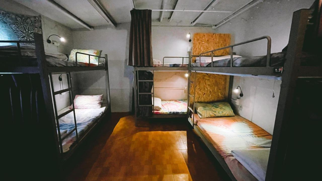 氮醉潛水酒吧旅宿joscubar Diving Hostel Xiaoliuqiu Exterior foto
