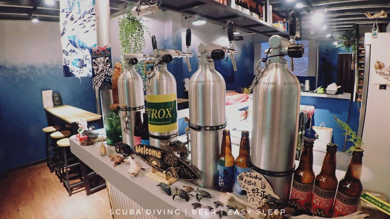 氮醉潛水酒吧旅宿joscubar Diving Hostel Xiaoliuqiu Exterior foto